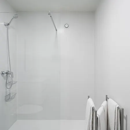 Апартаменти Guestready - Grandeur River Balcony Reborn *